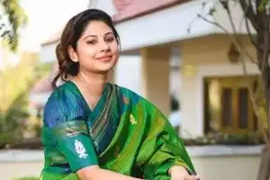 Smita Sabharwal says ‘Telangana Zarur Aana’
