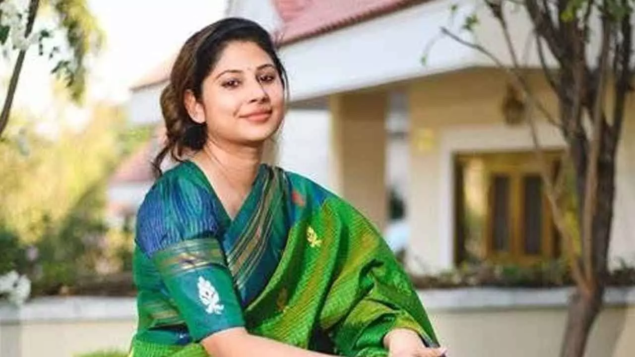 Smita Sabharwal says 'Telangana Zarur Aana'