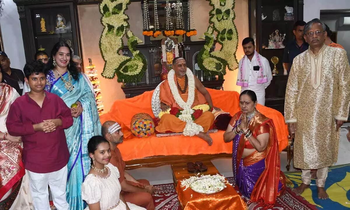 Swami Sadanand Saraswati calls on devotees to uphold Sanatan Dharma