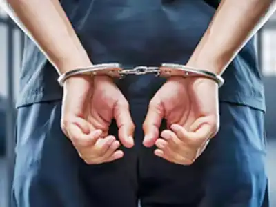 Task Force police arrest 8 members of ganja-selling gang