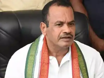 Telangana Seeks Central Support for Major Infrastructure Projects