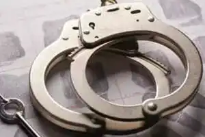 Two arrested for scamming 90 people out of ₹12 crore