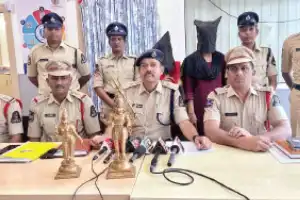 Two women arrested for stealing idols from Vinayaka Temple