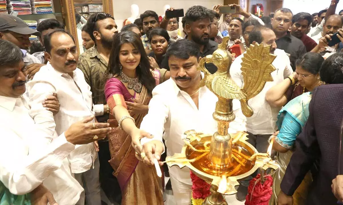 Actress Aishwarya Rajesh Inaugurates Kanaka Vasthra Silks, a New Kanjivaram Saree Store in Kukatpally