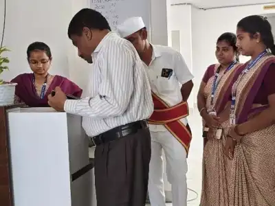 Additional District Judge S. Ravi Kumar Visits Bharosa Centre in Gadwal
