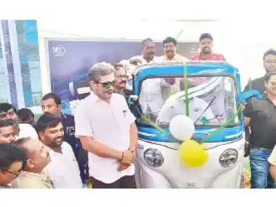 Bajaj launches Go Go electric rickshaw