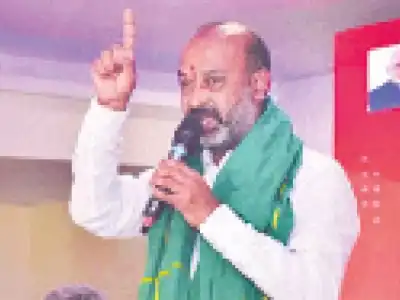 Bandi Sanjay says Congress and BRS have secret alliance