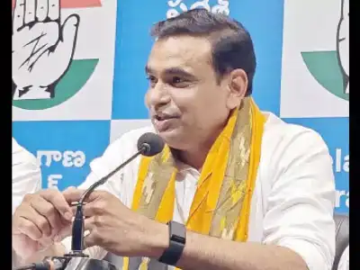 Bhongir MP questions whether it’s a silver jubilee for TRS or BRS