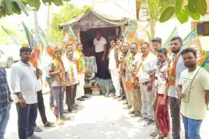 BJP Holds Gaav Chalo – Basti Chalo Program in Gadwal Ward 19