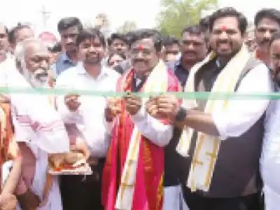 Chennur MLA Vamsi Krishna inaugurates Kyatanapalli railway overbridge