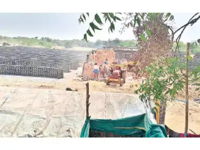 Children endure harsh conditions at brick kilns