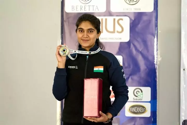 CM Revanth Reddy congratulates Hyderabad shooter Esha Singh on winning silver at 2025 ISSF World Cup