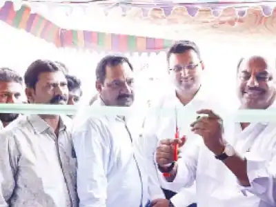 Congress government fulfills promise on fine rice scheme