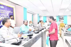 GHMC gets 120 applications at Prajavani program
