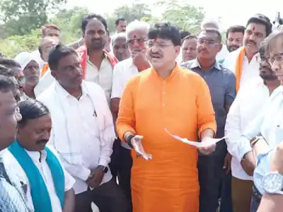 Government converting land into a park