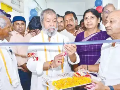 Government plans to establish trauma centers across Telangana: Damodar