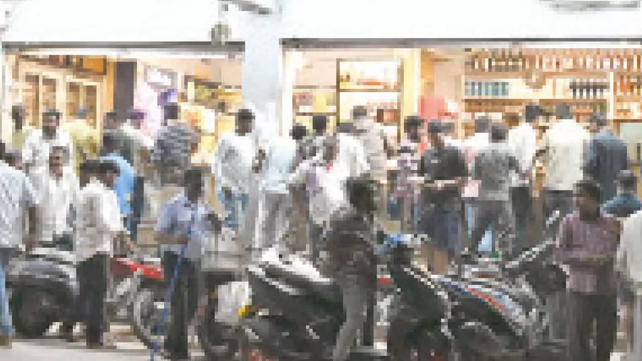 Government welcomes increase in premium alcohol prices