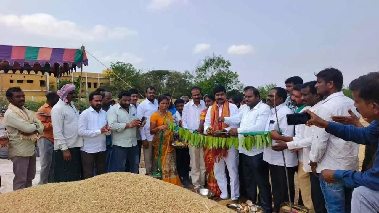 Grain Procurement Centres Opened in Suryapet