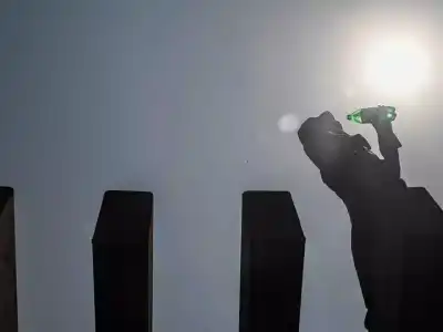 Heatwave Alert in Telangana as Hyderabad Temperatures May Reach 44°C This Week