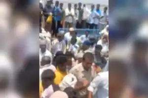 Jurala Ayacut Farmers Hold Large Protest to Demand Irrigation Water Release