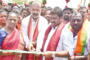 Karimnagar: Bandi Begins Road Construction Works