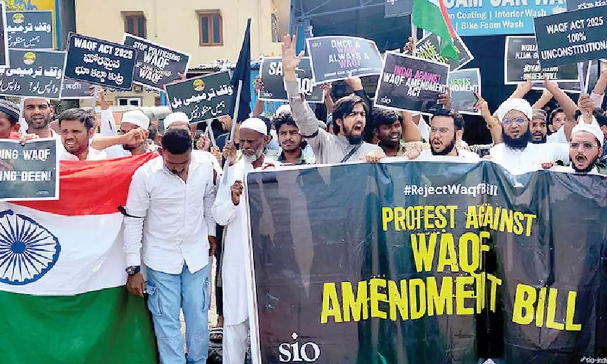 Large protest takes place against Waqf Act