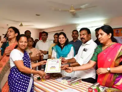 MLA Satyanarayana starts electric auto driving training program for women