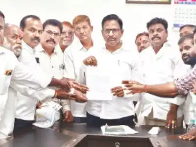 MLA Yennam pledges to build BC Bhavan in MBNR