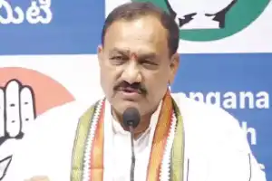 Modi is pretending to be emotional, says PCC Chief Mahesh