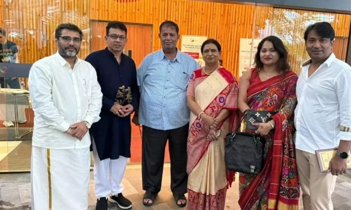 MP DK Aruna Highlights Telugu Culture on Visit to Singapore