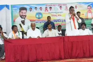 MP Mallu Ravi Presents Bhū Bhārati Act as Key Solution to Farmers’ Land Problems at Alampur Awareness Event