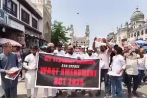 Muslims Protest New Waqf Act in Hyderabad