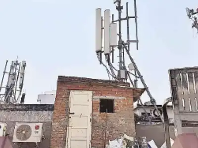Panjesha residents call for removal of illegal cell tower