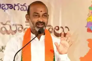 PCC chief accuses Bandi of reaching a new low in politics