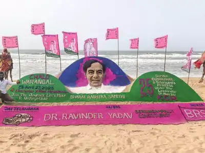Sand art honoring KCR revealed in Puri