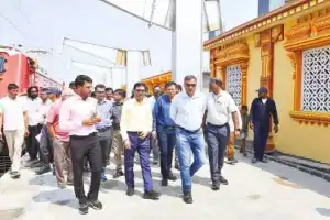 SCR officials examine Kurnool City to Secunderabad railway section