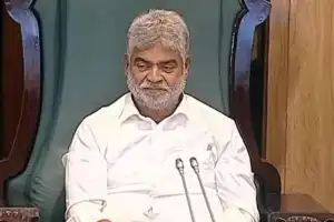 Speaker praises Narayana Seva Sansthan for prosthetic limb camp