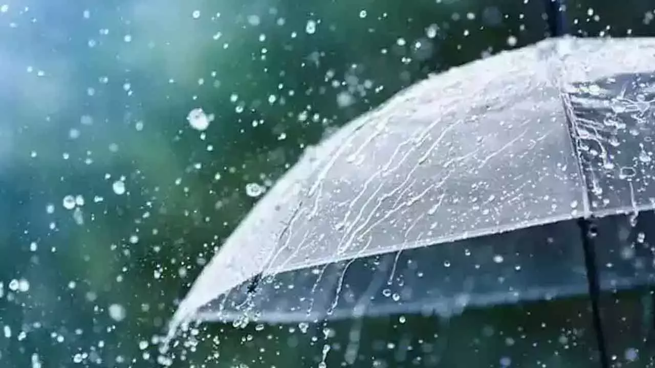 Unseasonal Rains in Telugu States as Weather Department Issues Yellow Alert for Hyderabad