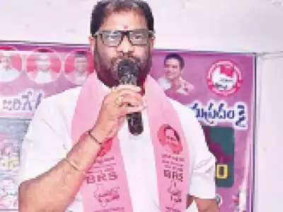 Vaddiraju urges pink cadre to mobilize supporters for Warangal meeting