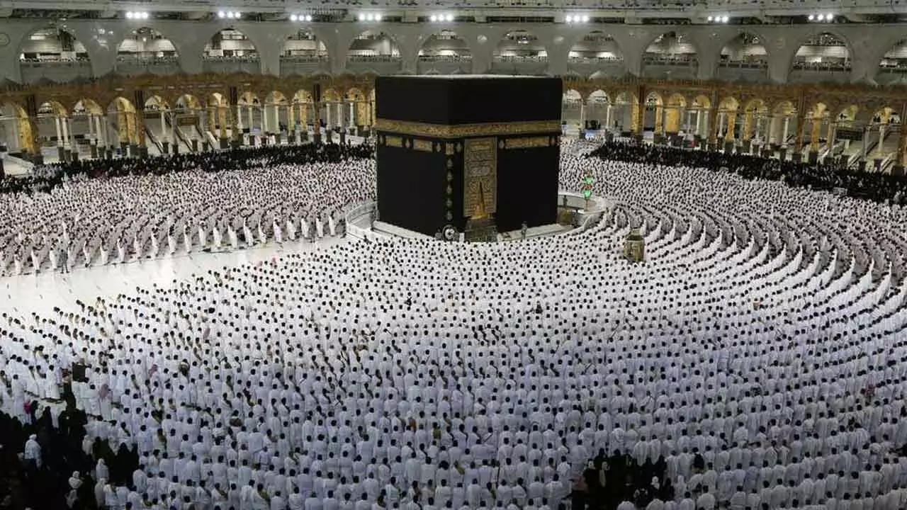 287 Haj pilgrims depart for Mecca
