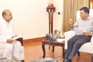 Bandi Sanjay asks for central funds to develop Karimnagar