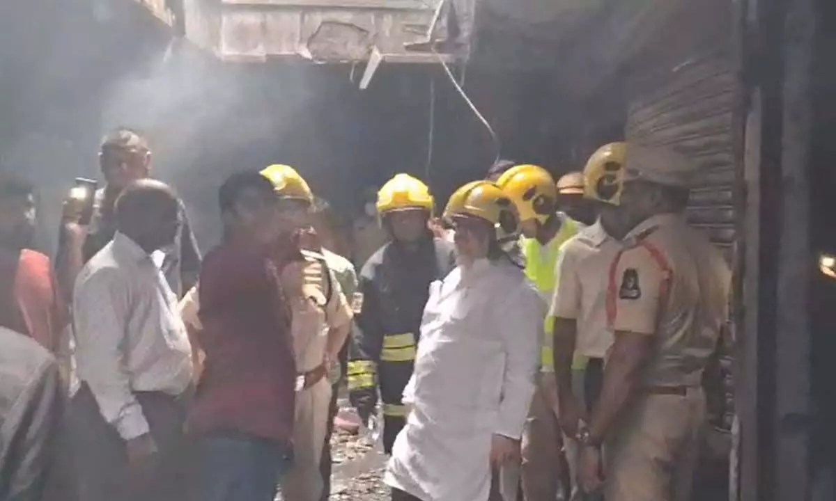 Big fire at shop in Old City Hyderabad, CM Revanth orders quick rescue