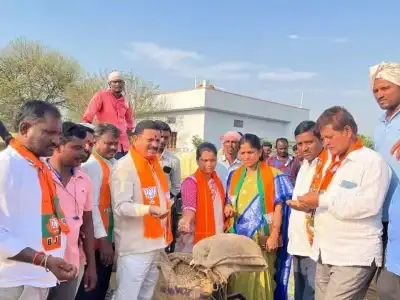 BJP Leaders Oversee Smooth Paddy Buying at Lathipuram, Focus on Farmer Welfare