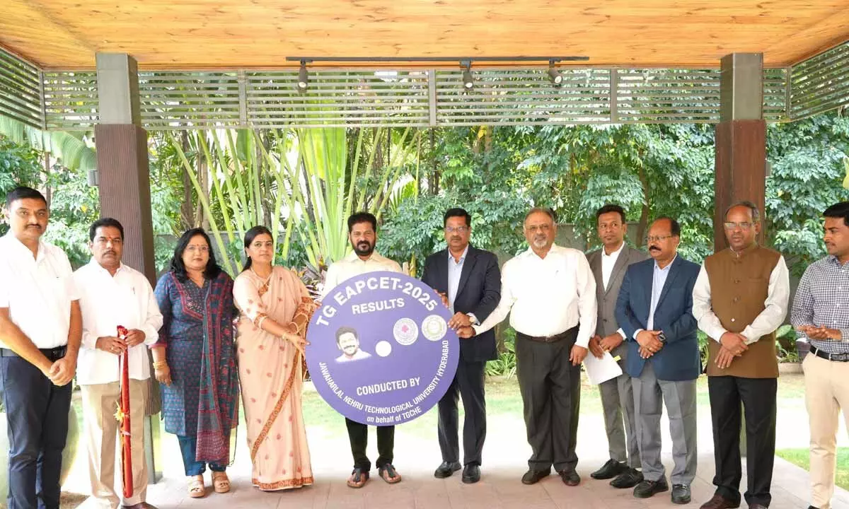 Boys score higher than girls in EAPCET