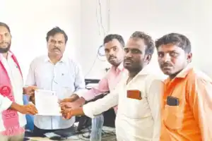 BRSV calls for investigation into Indiramma housing allocation