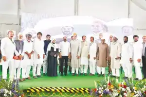 Chief Minister launches buses for Haj pilgrims