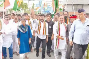 Chief Minister urges leadership change at central government