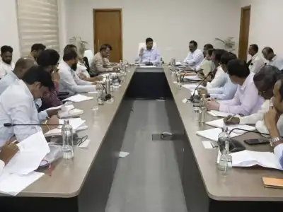 Collector B.M. Santhosh Orders Timely Completion of Indiramma Housing and Rajiv Yuva Vikasam Selection