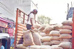 Congress does better than BRS in buying paddy: Uttam