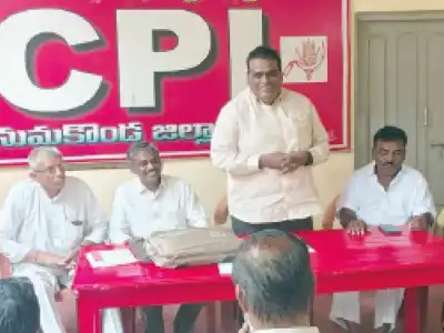 CPI criticizes award to Allu Arjun and Razakar